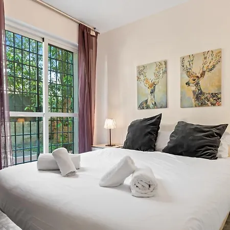 Modern Flat In Ref M24 דירה