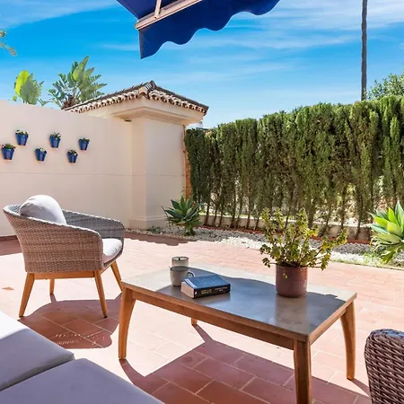 Modern Flat In Ref M24 Apartamento Marbella